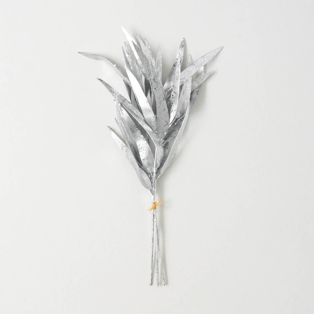 Silver Eucalyptus Blade Bundle