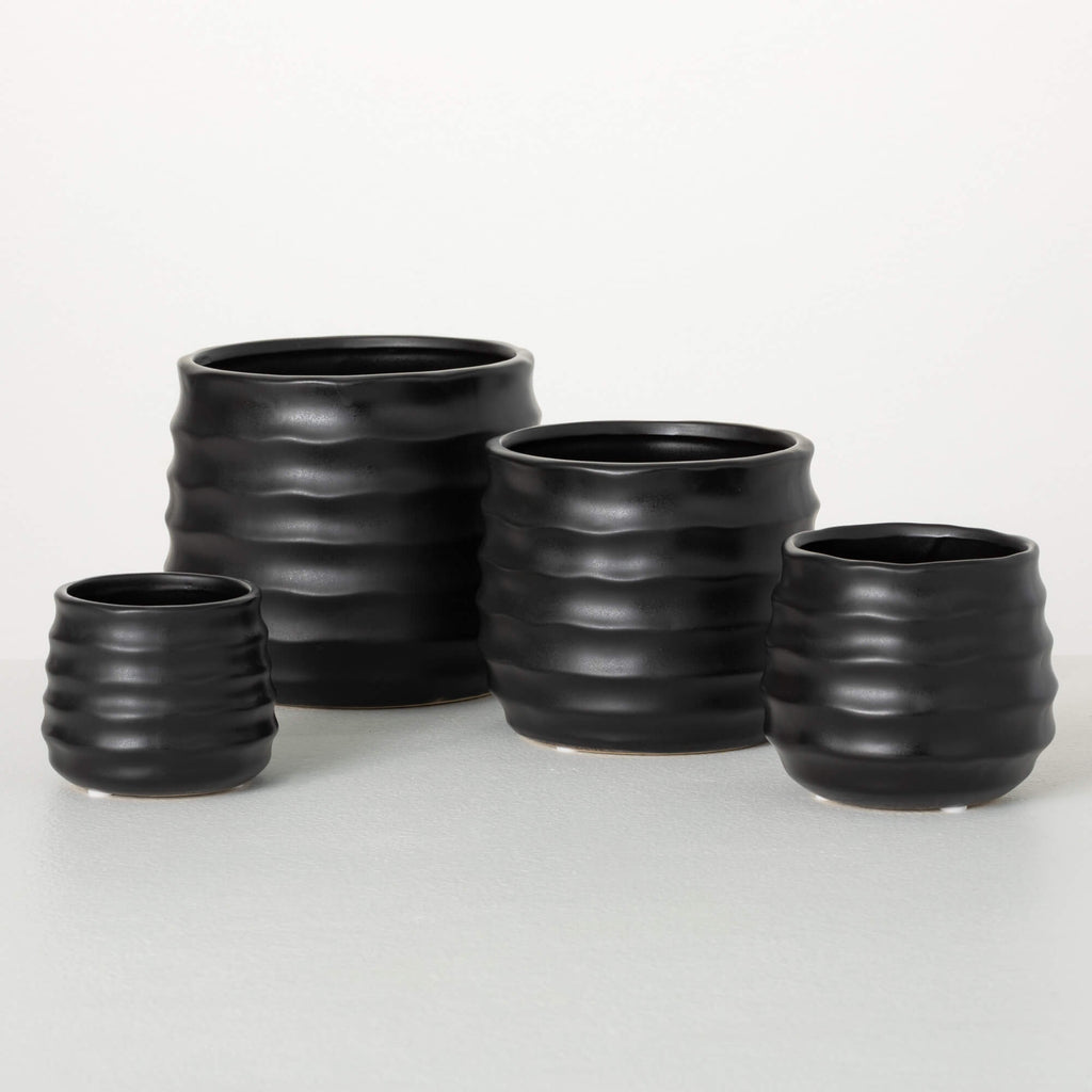 Ebony Ribbed Round Pots       