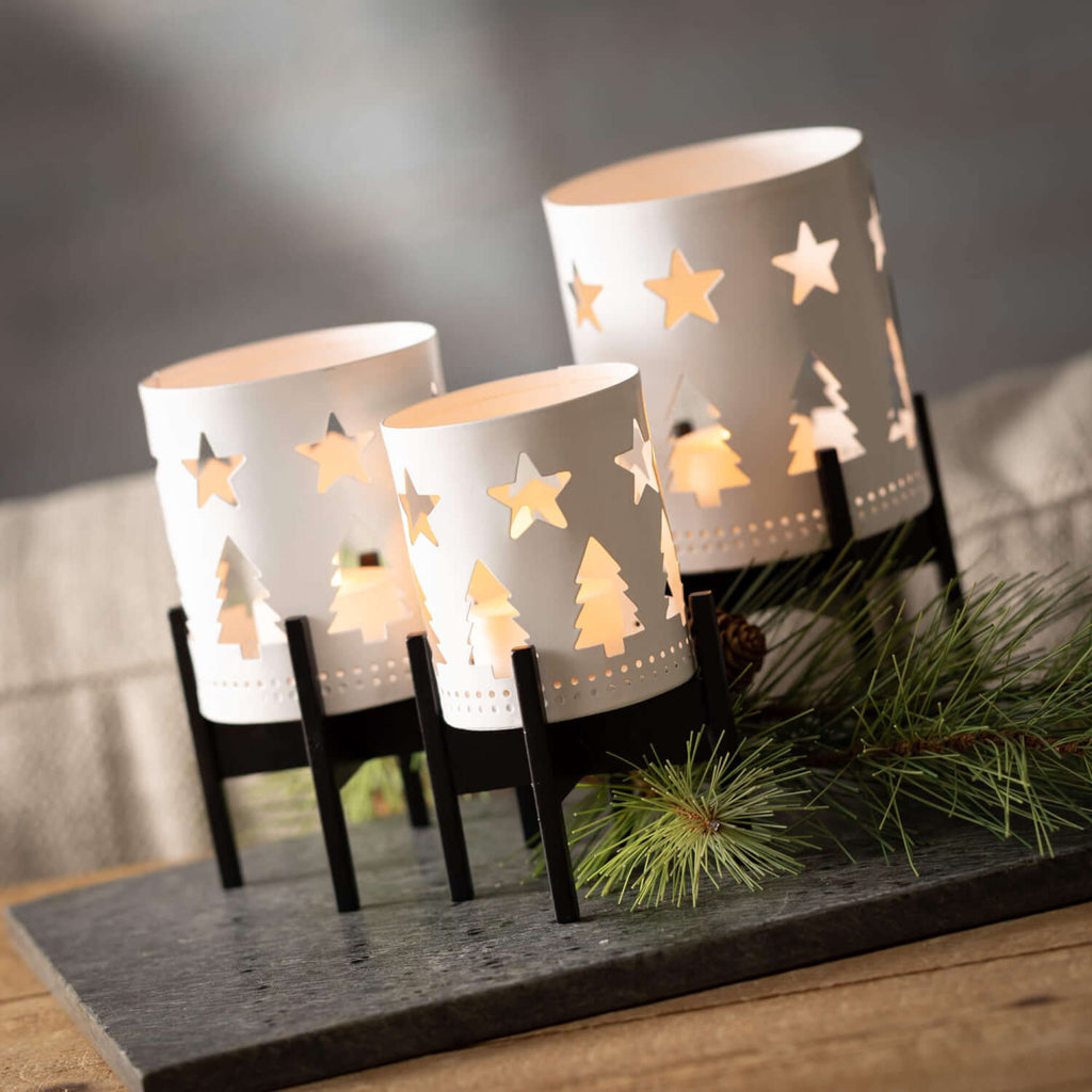 White Cutout Candleholder Set 