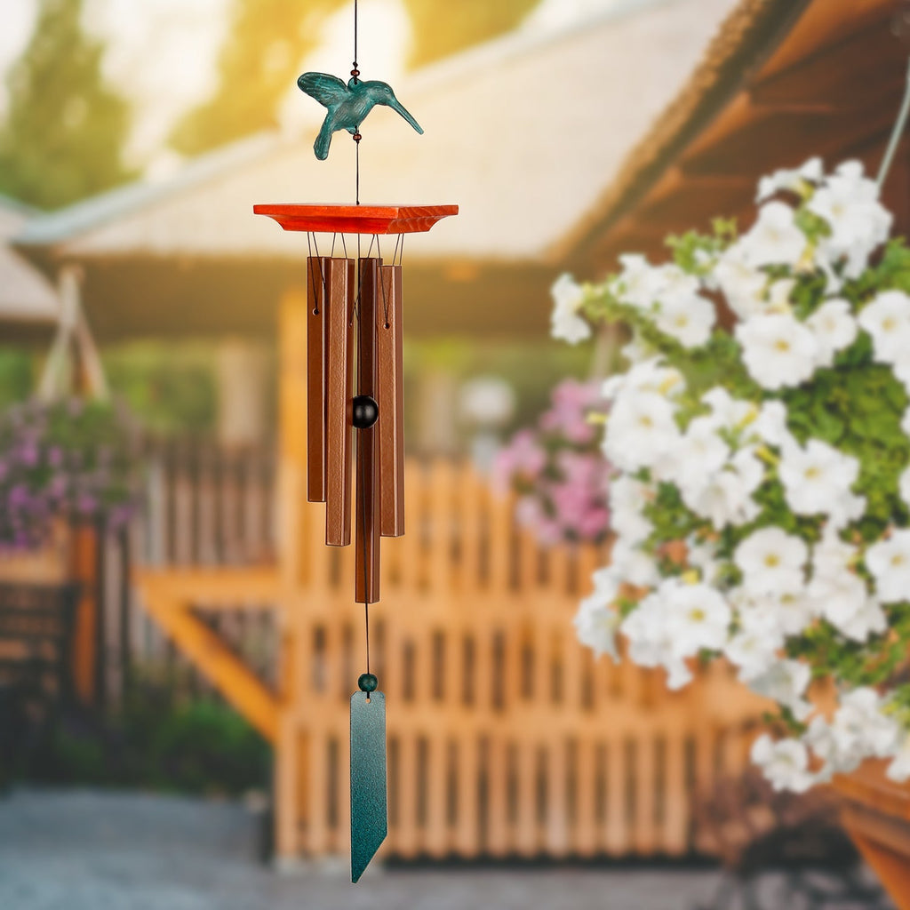 Habitats Hummingbird lifestyle image