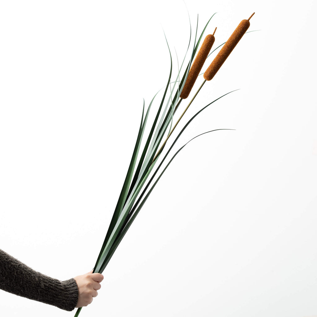 Tall Cattail Grass Spray      